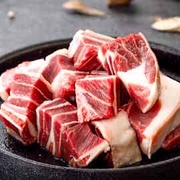 燉煮快！國產嫩肩羊肉塊（帶皮帶骨）
